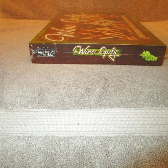 NOS Wineopoly WINE Monopoly BOARD GAME Adult PARTY Fun SEALED Vtg USA MADE - Picture 6 of 12